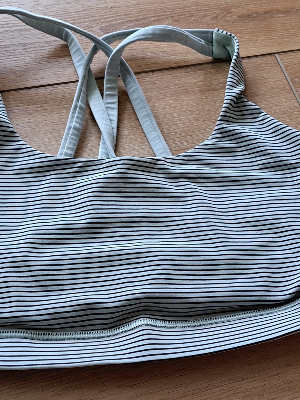 Lululemon Energy Bra *Medium Support, Mint /black